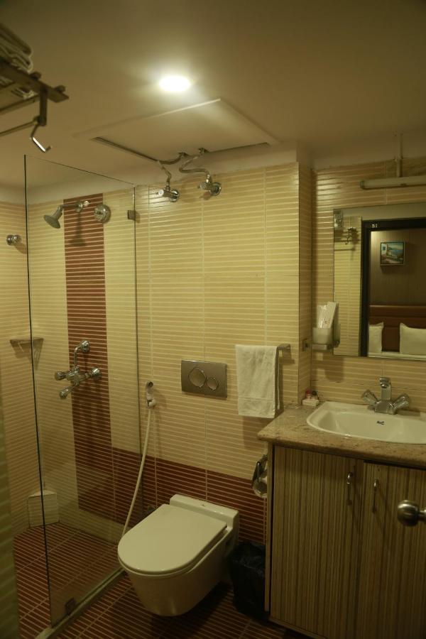 Hotel Comfotel 加尔各答 外观 照片